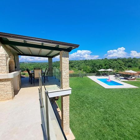 Apartments Villa Sotlar With Pool Umag Dış mekan fotoğraf