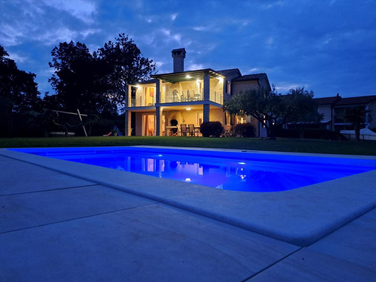 Apartments Villa Sotlar With Pool Umag Dış mekan fotoğraf